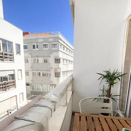 Capitao Ribeiro Surf House Apartment Costa da Caparica Exterior photo